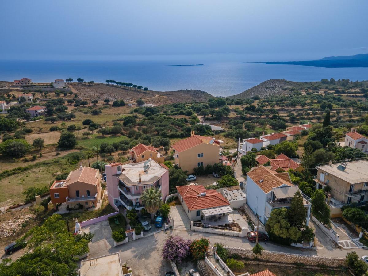 Frank's Place - Private Parking Holiday home *